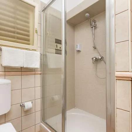 Bed and breakfast Aspalathos 3*