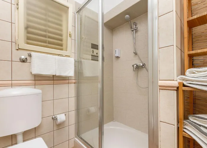 Couette-café Aspalathos 3*