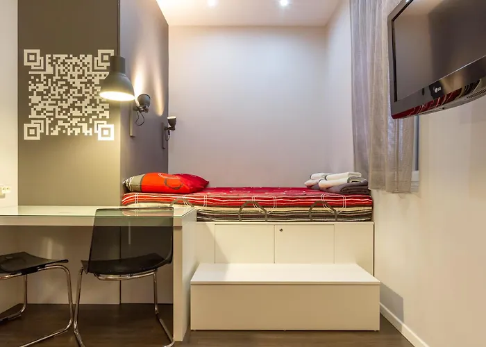 Aspalathos Couette-café 3*