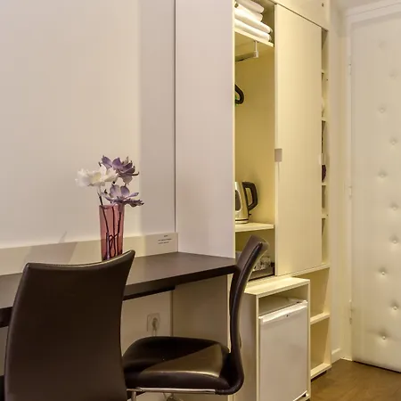 住宿加早餐酒店 阿斯帕拉陶斯公寓酒店 3*