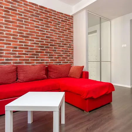 アスパラトス 3*