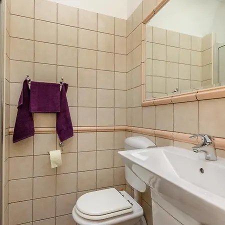 krevet i doručak Aspalathos 3*