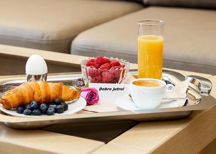 住宿加早餐酒店 阿斯帕拉陶斯公寓酒店 斯普利特